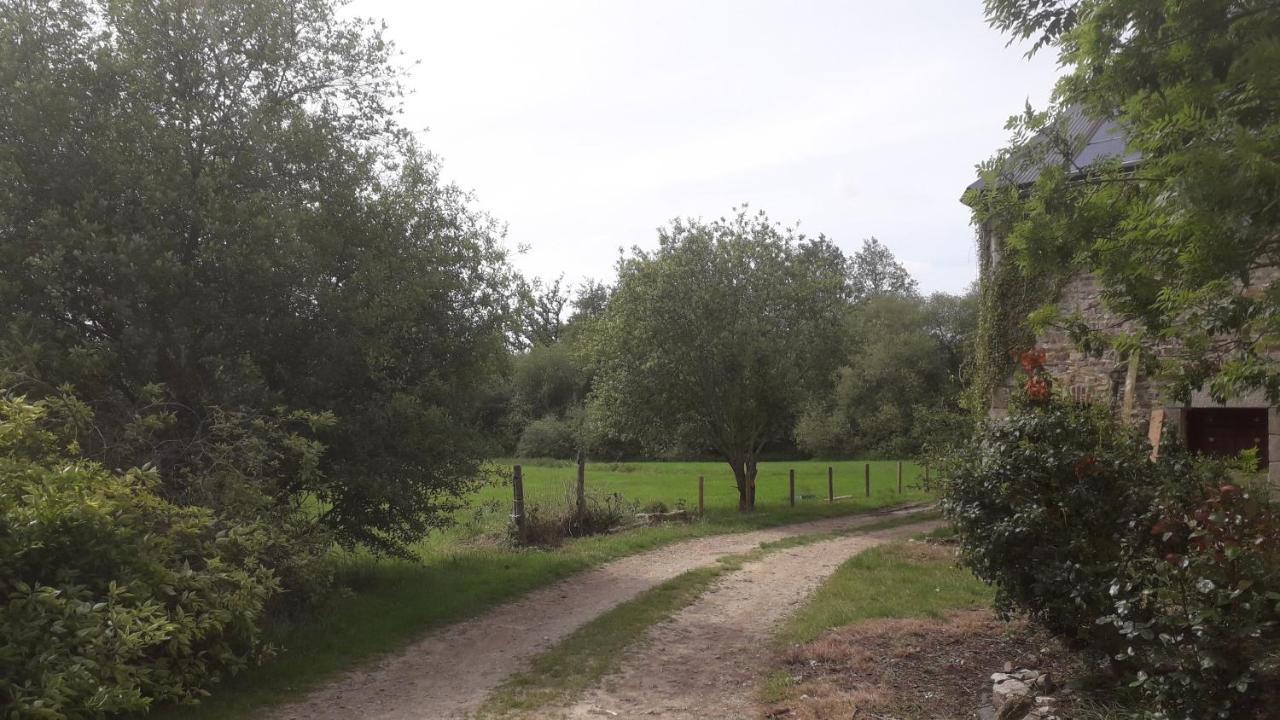 La Pitardiere Gite Villaines-la-Juhel Exterior photo